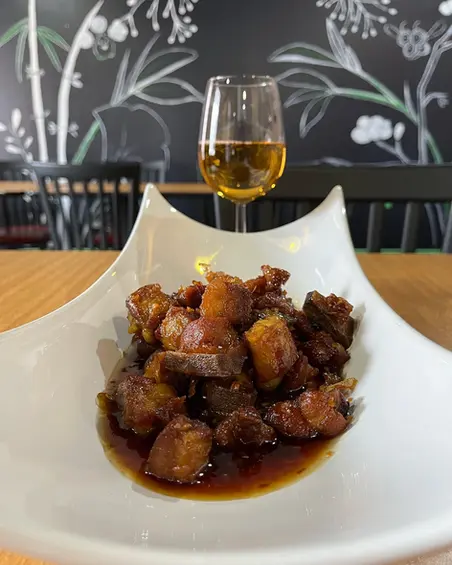 Food and wine prepared for a banquet event