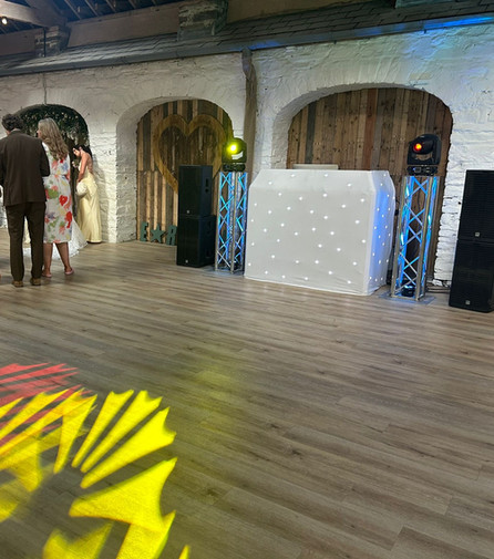 White Starlit Wedding DJ Set-Up