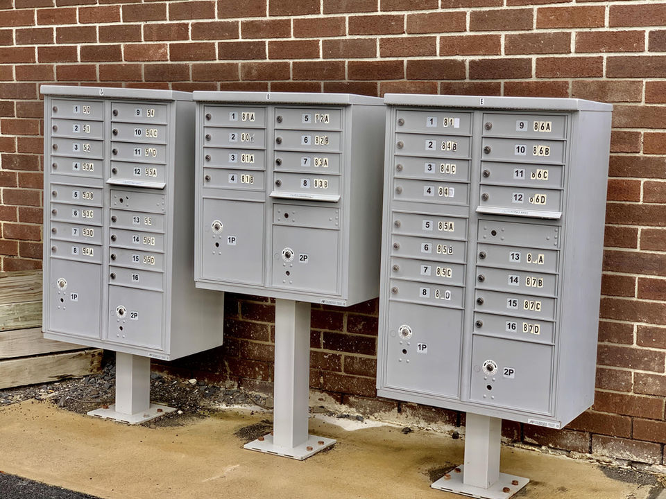 Crestwood Mailboxes