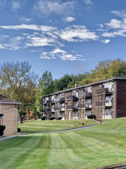 Crestwood Field