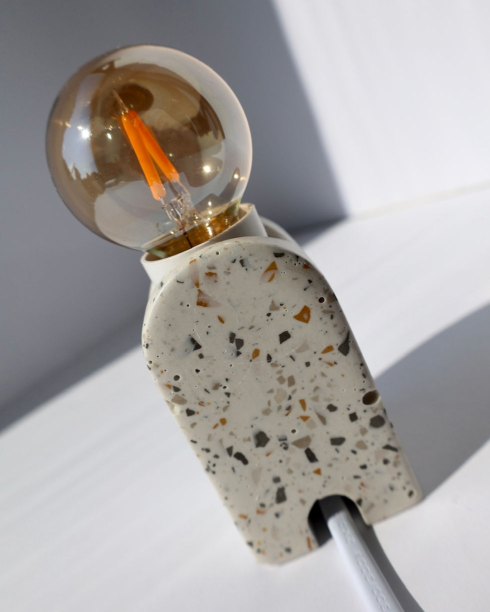 Thumbnail: Lamp