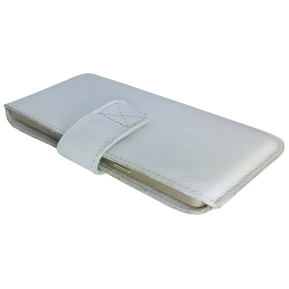 Miniatura: Capa Horizontal Sob Medida em Couro Branco com Alça para Cinto e Presilha