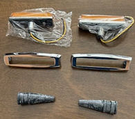 Pair Carello NOS side marker assembly complete_edited.jpg