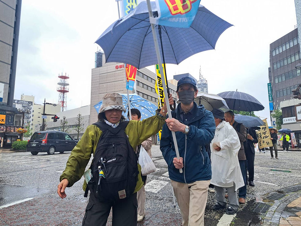 雨にも負けずパレードに参加