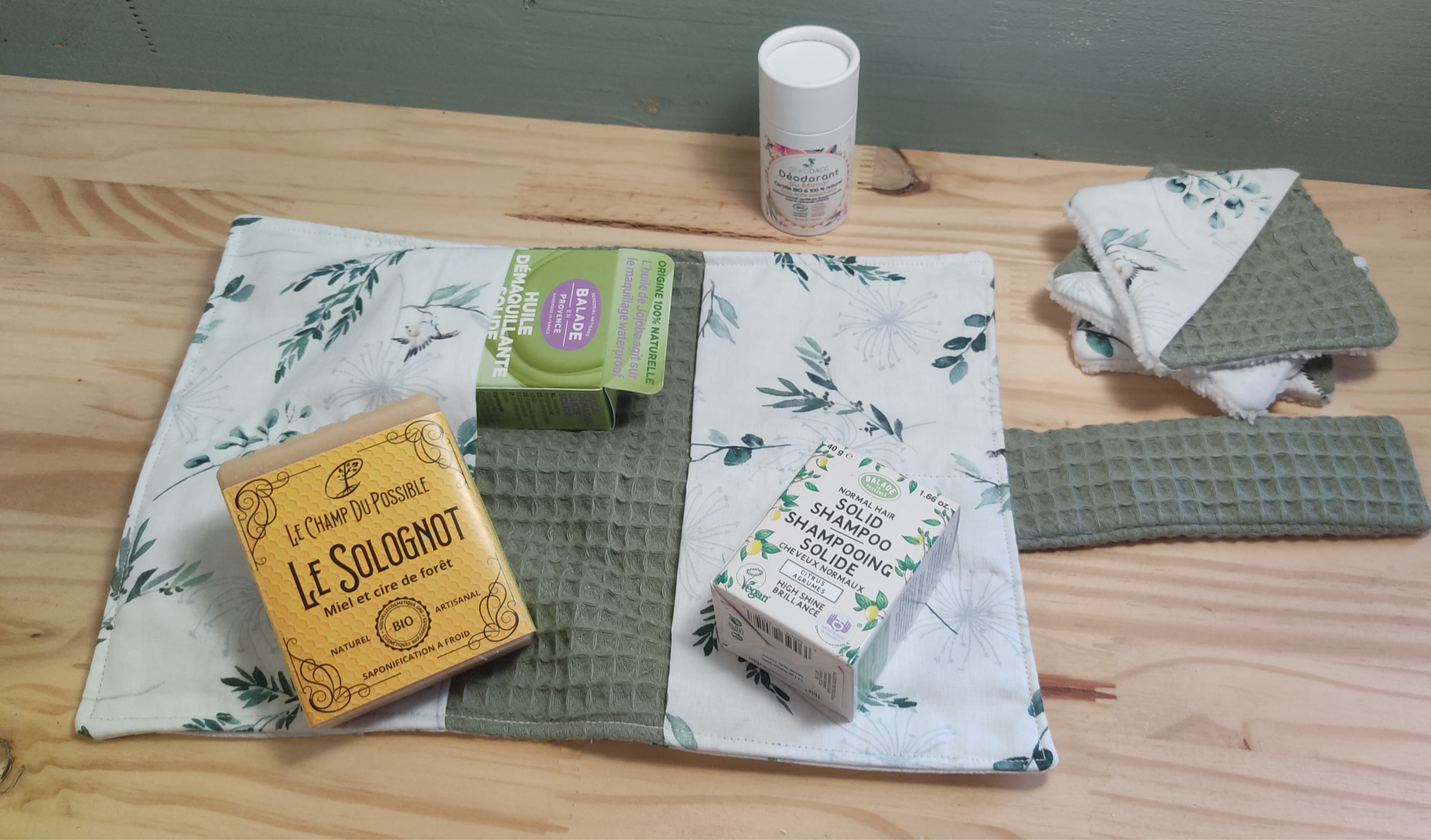 Coffret VOYAGE SOLIDE, A l'Ombre des Bois