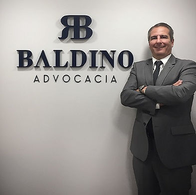 rodrigo-baldino-455x520_edited.jpg