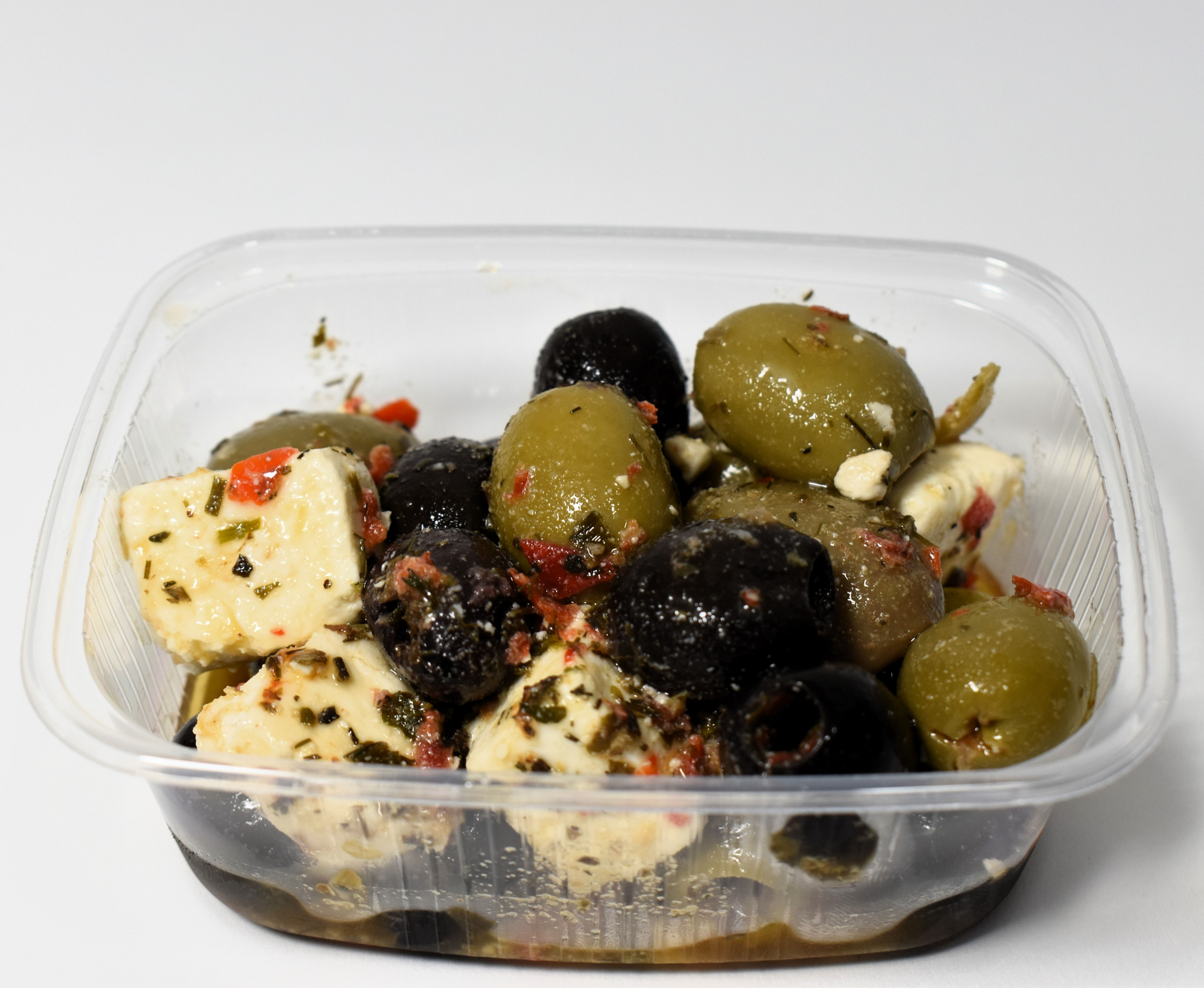 Groene, Kalamata en Zwarte olijven met feta