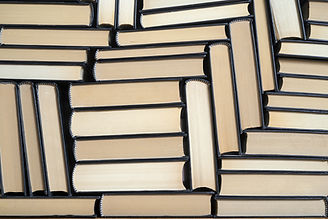 gestapelte Bücher