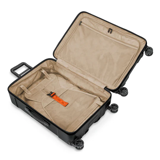 Thumbnail: Briggs & Riley Torq Medium Spinner