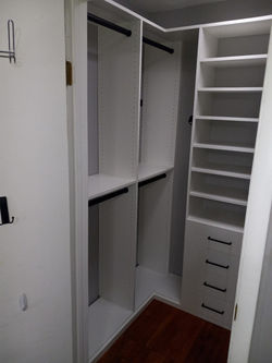 Primary Walk In - White with Black Hardware