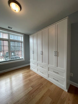 Wardrobe Built In - White with Shaker Doors and Drawer Fronts