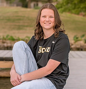 Headshot of Rylee Oyler – SCAD-trained production designer and founder of RO Production Design