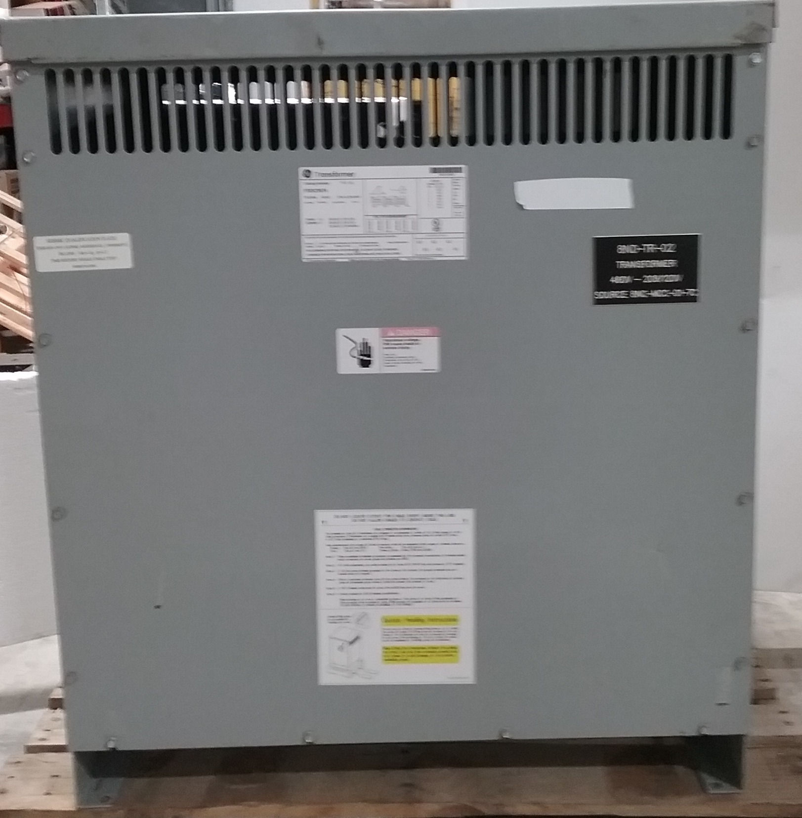 75.0 KVA Transformer GE 9T83C9874 480-208/120