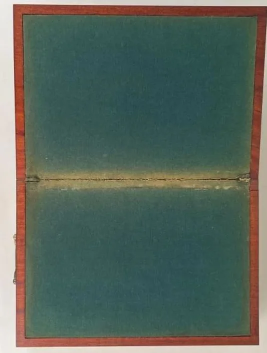 "mystery desk"
