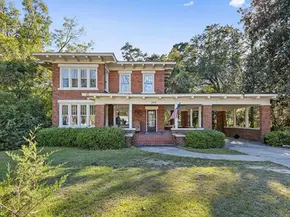 Mid-Century Moultrie Home