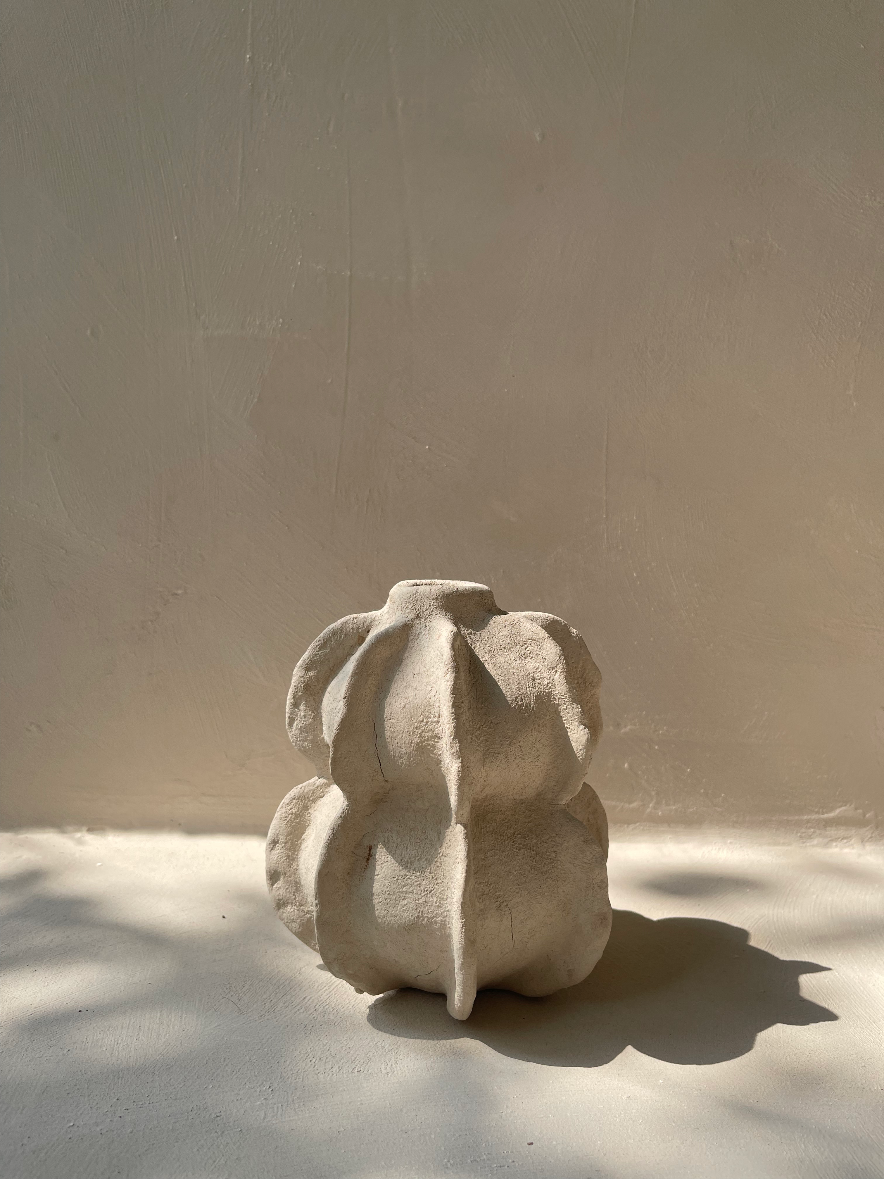 White Coral Reef Vase (Outlet*)