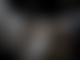 Make & Hold Programs: A Strategic Shield Against Resin Volatility, Freight Swings, and Global Tariffs