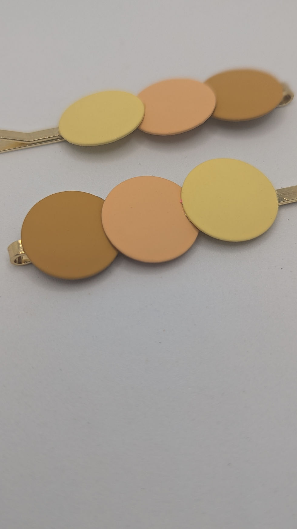 Thumbnail: Piccadilly Yellow