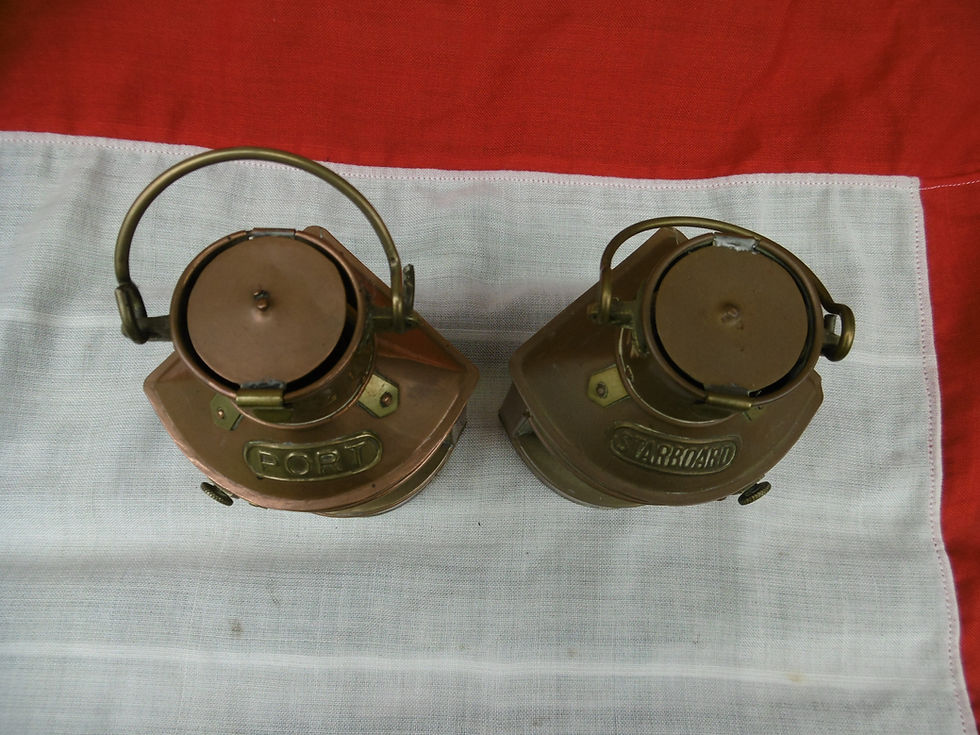 Thumbnail: Pair of 'Tung Woo' Port and Starboard oil lamps
