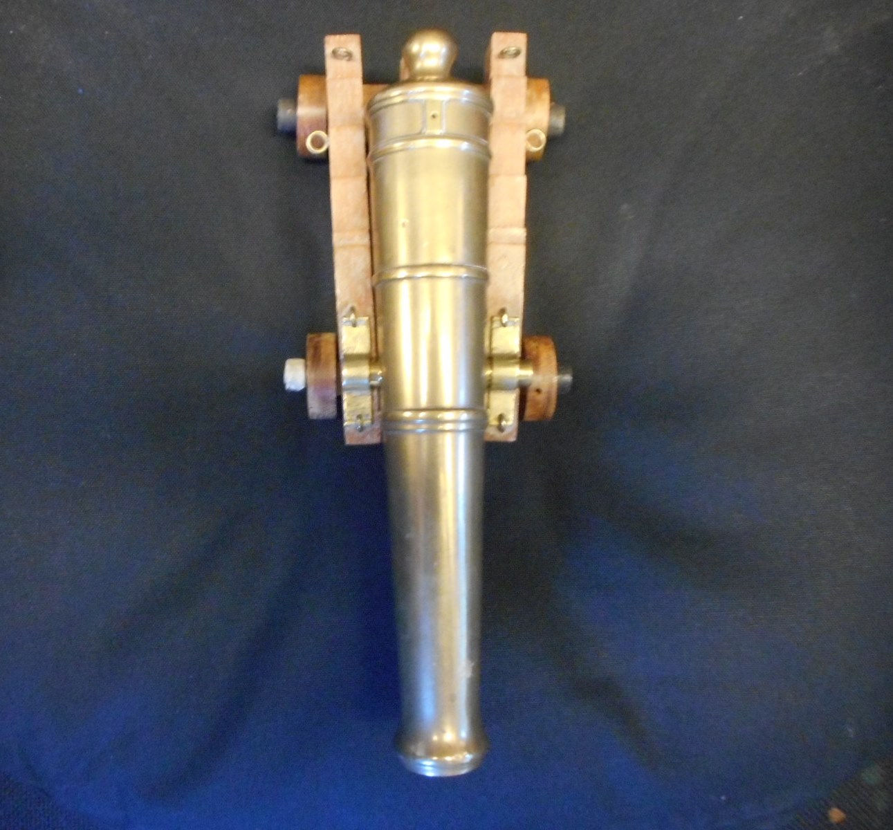 Model Ships cannon