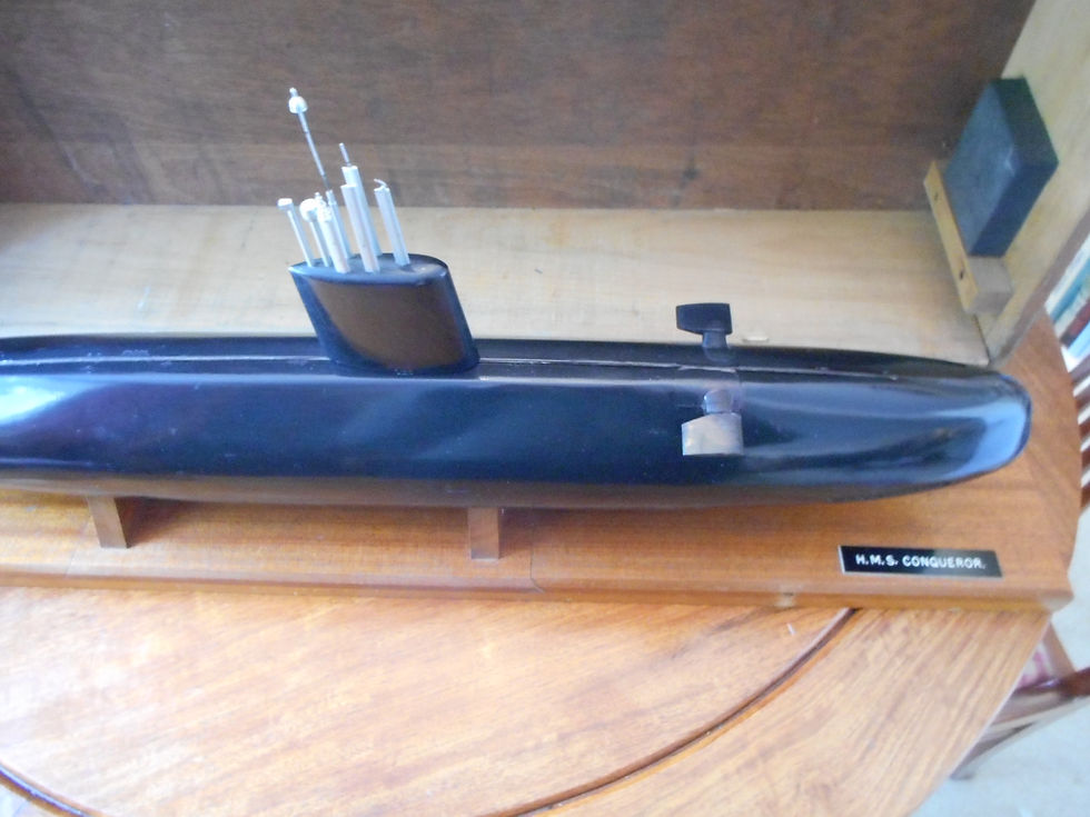 Thumbnail: Submarine HMS Conquerer builders model
