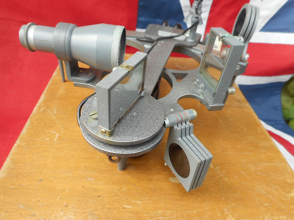 Thumbnail: Kelvin Hughes sextant
