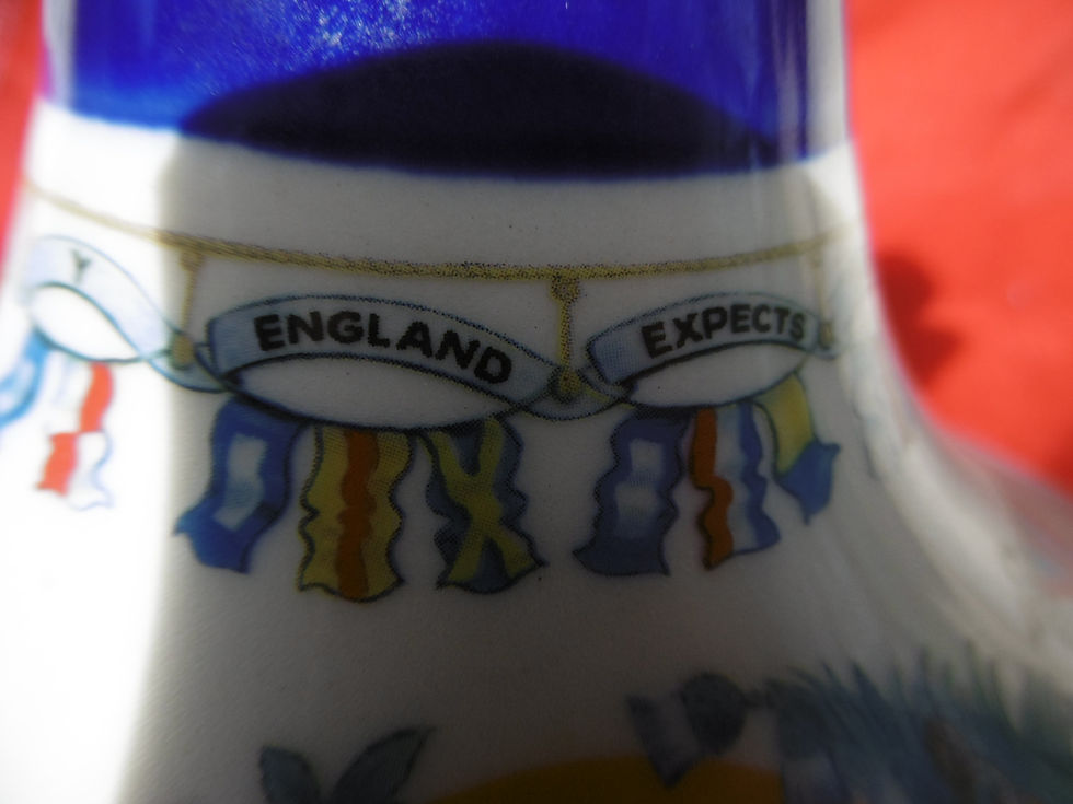 Thumbnail: Pussers Rum decanter, full, by WADE