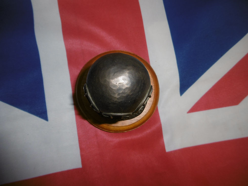 Thumbnail: Siebe Deane diving helmet model