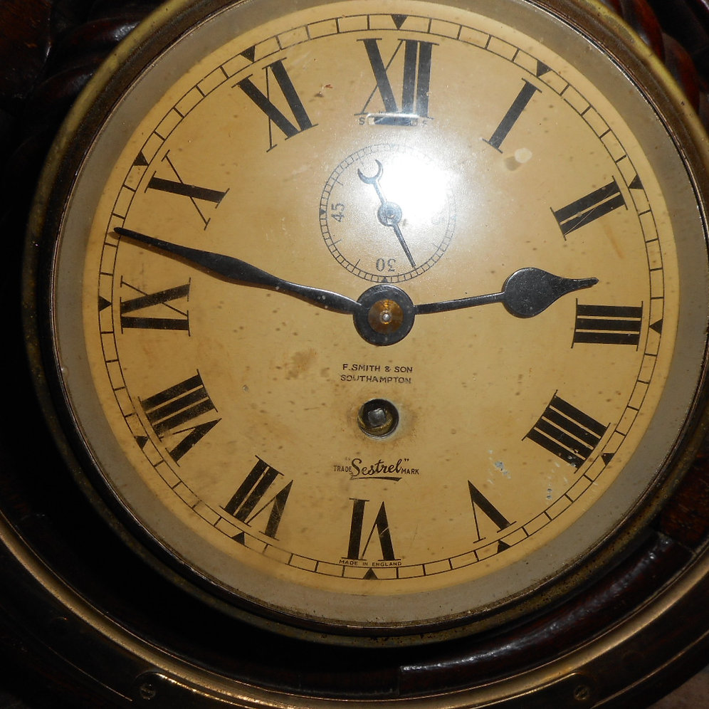 Sestrel clock on wheel. Plaque Mauretania 1. Mysite