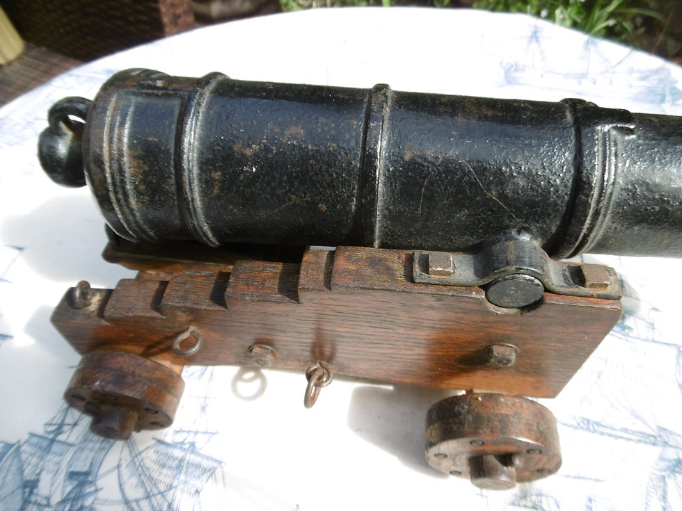 Thumbnail: Trafalgar style model iron cannon