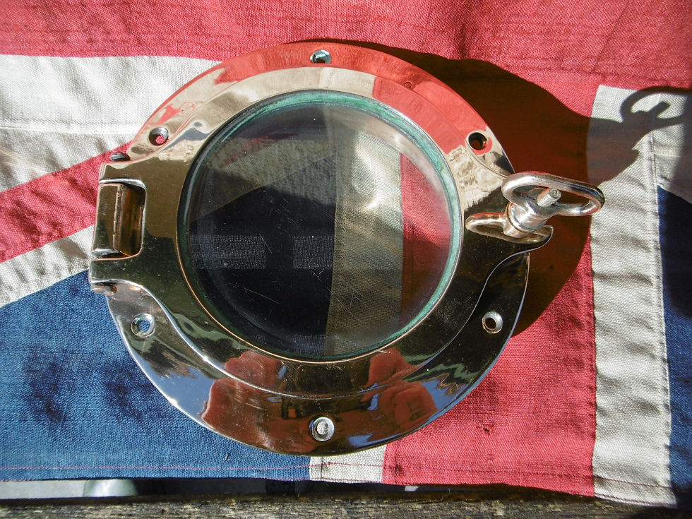 Bronze opening 'one dog' porthole