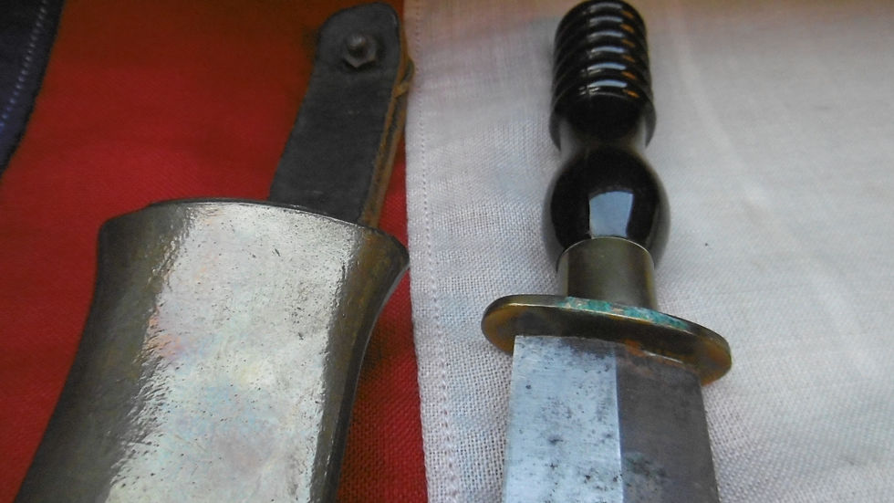 Thumbnail: Siebe Gorman diving knife with frog