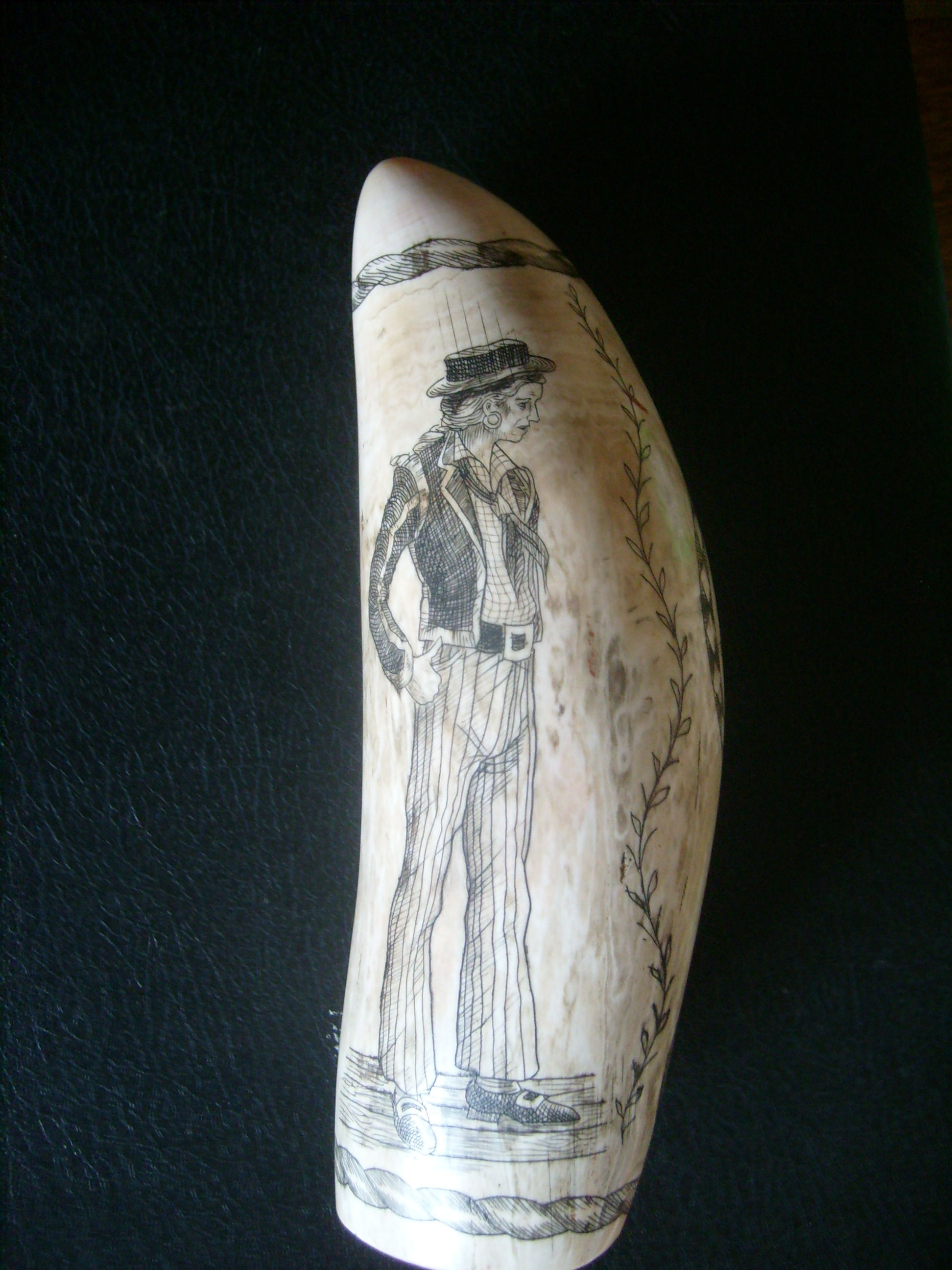 No.1 Sailor/ship at anchor tooth