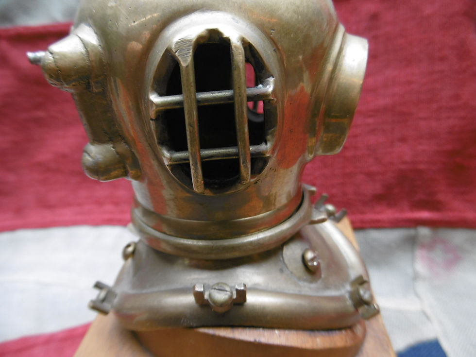 Thumbnail: Model brass diving helmet