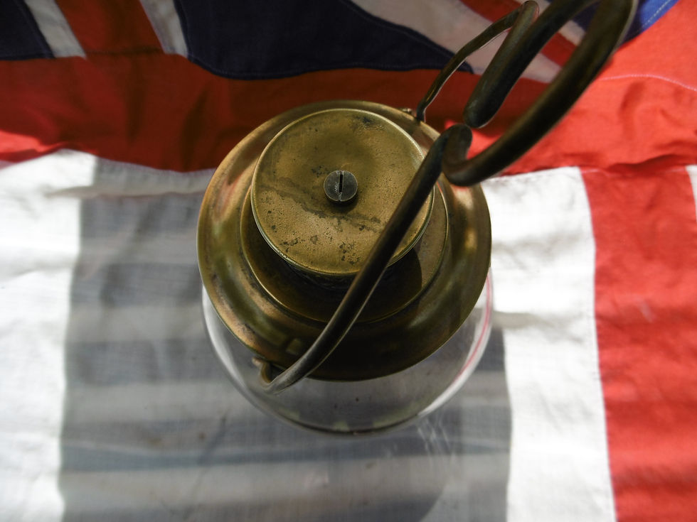 Thumbnail: Globe lantern