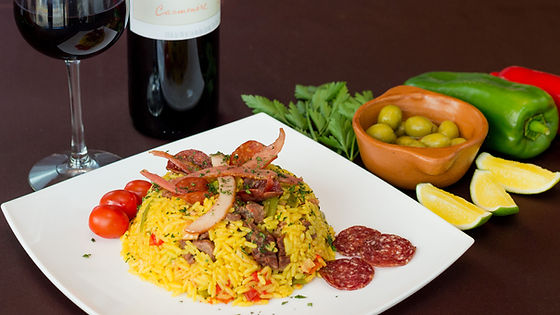 Paella de Carnes