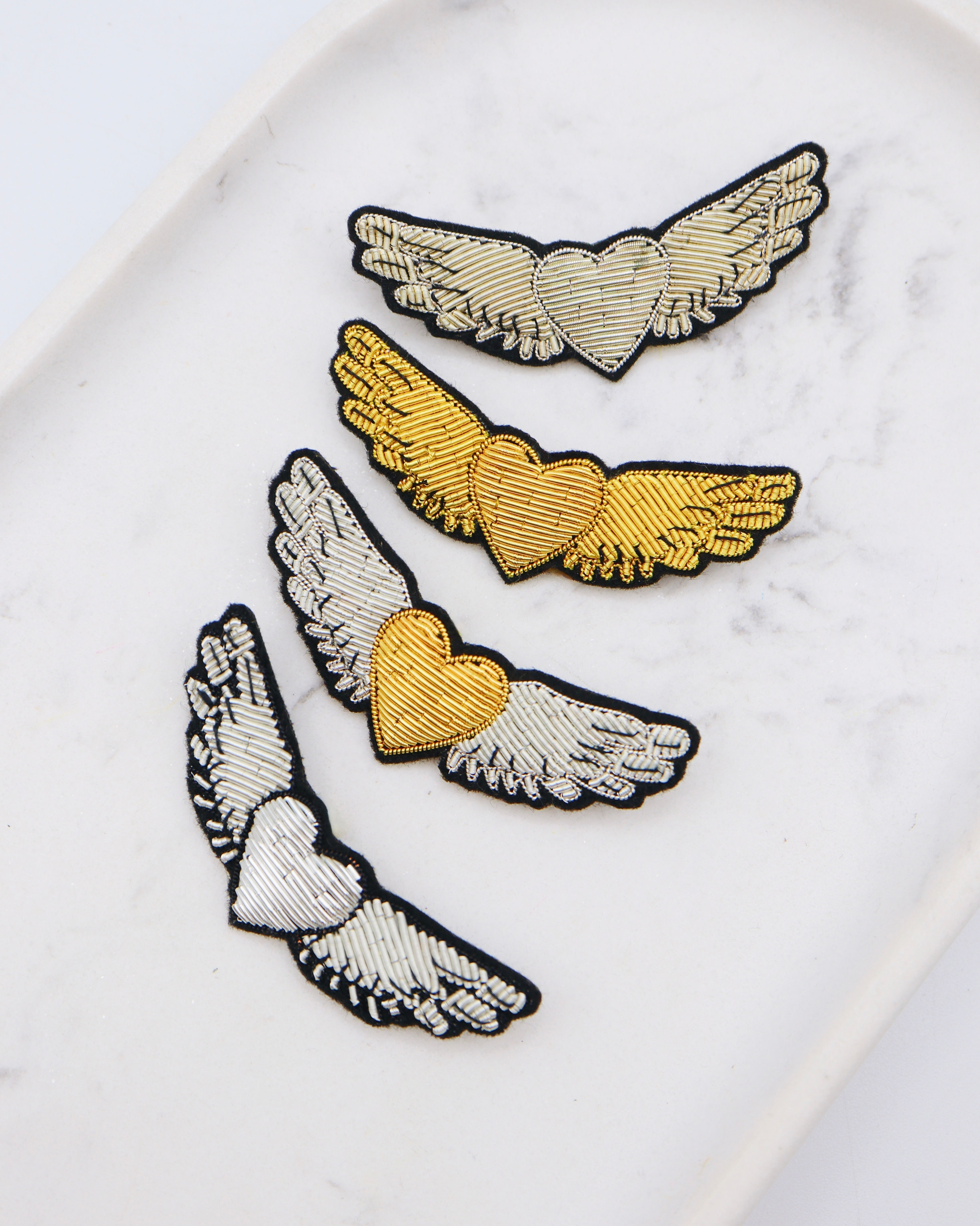 Broche fantaisie - Tissée - Flying heart