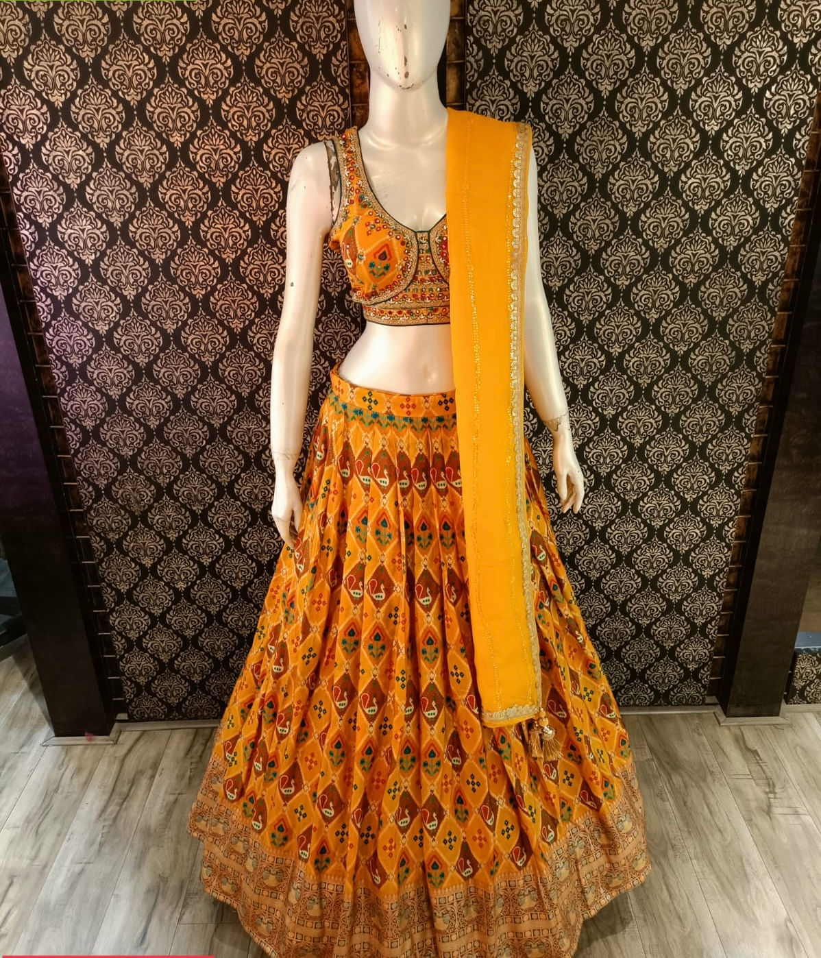 Banarasi silk Lehenga set