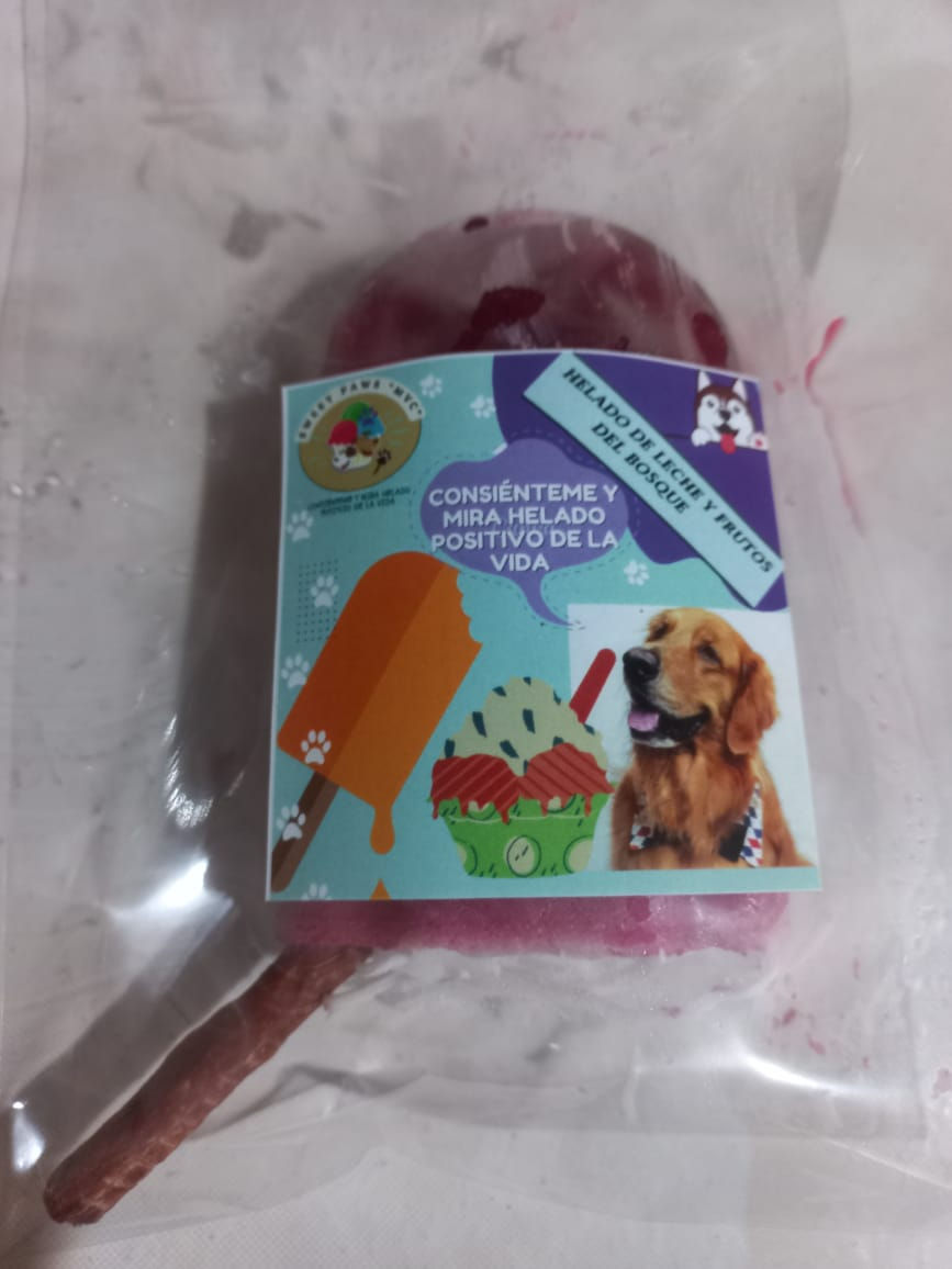 HELADO DE FRUTOS DEL BOSQUE