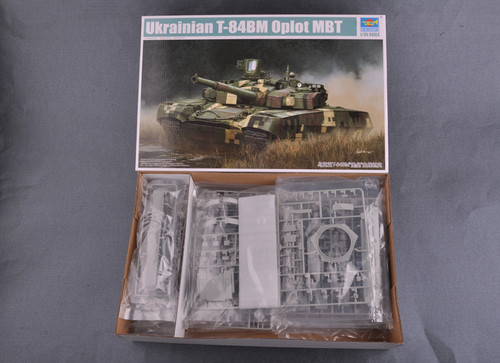 トランペッター 1/35 ウクライナ陸軍 T-84BM 主力戦車