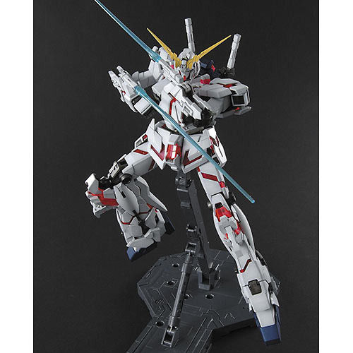 サムネイル： MG 1/100 RX-0 ユニコーンガンダム