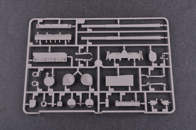 サムネイル： トランペッター 1/35 ウクライナ陸軍 T-84BM 主力戦車 プラモデル 09512