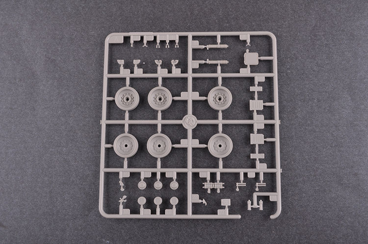 サムネイル： トランペッター 1/35 ロシア連邦軍 T-80UD主力戦車 前期型 プラモデル 09581