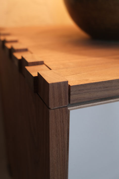 Drawer in Walnut