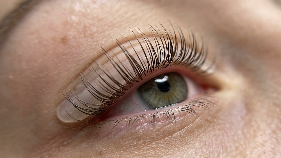 The Science Behind How Lash Lifts Work
