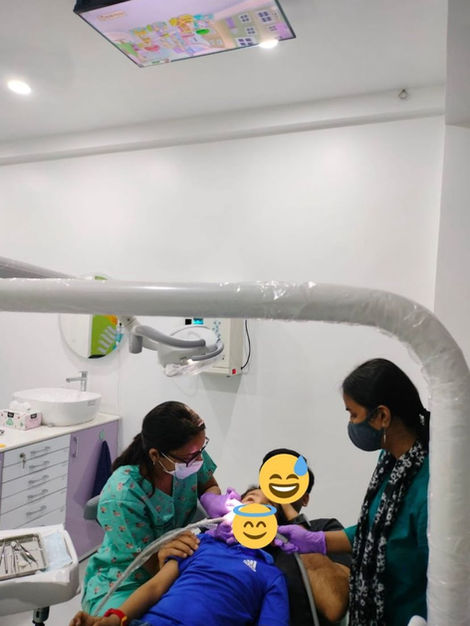A ceiling TV is a unique feature of Cheery Smiles Kids Dentistry. It is loved by kids, their parents, and the doctor too, acting as an effective way of behavior management during dental treatment.