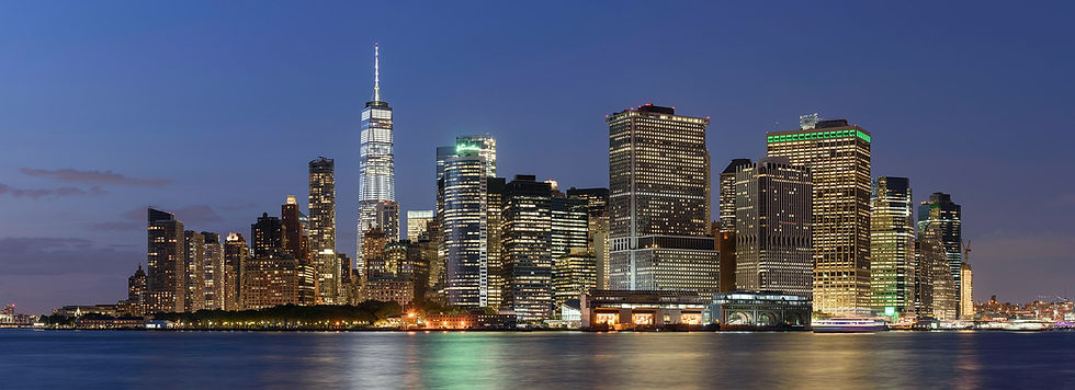 Lower_Manhattan_from_Governors_Island_August_2017_panorama.jpg