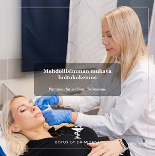 Lääkäri tekemässä botox-hoitoa potilaalle