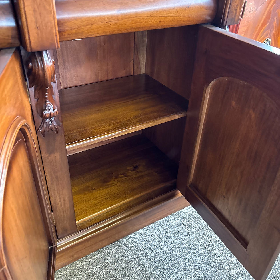 Thumbnail: Beautiful mahogany 3 door chiffonier