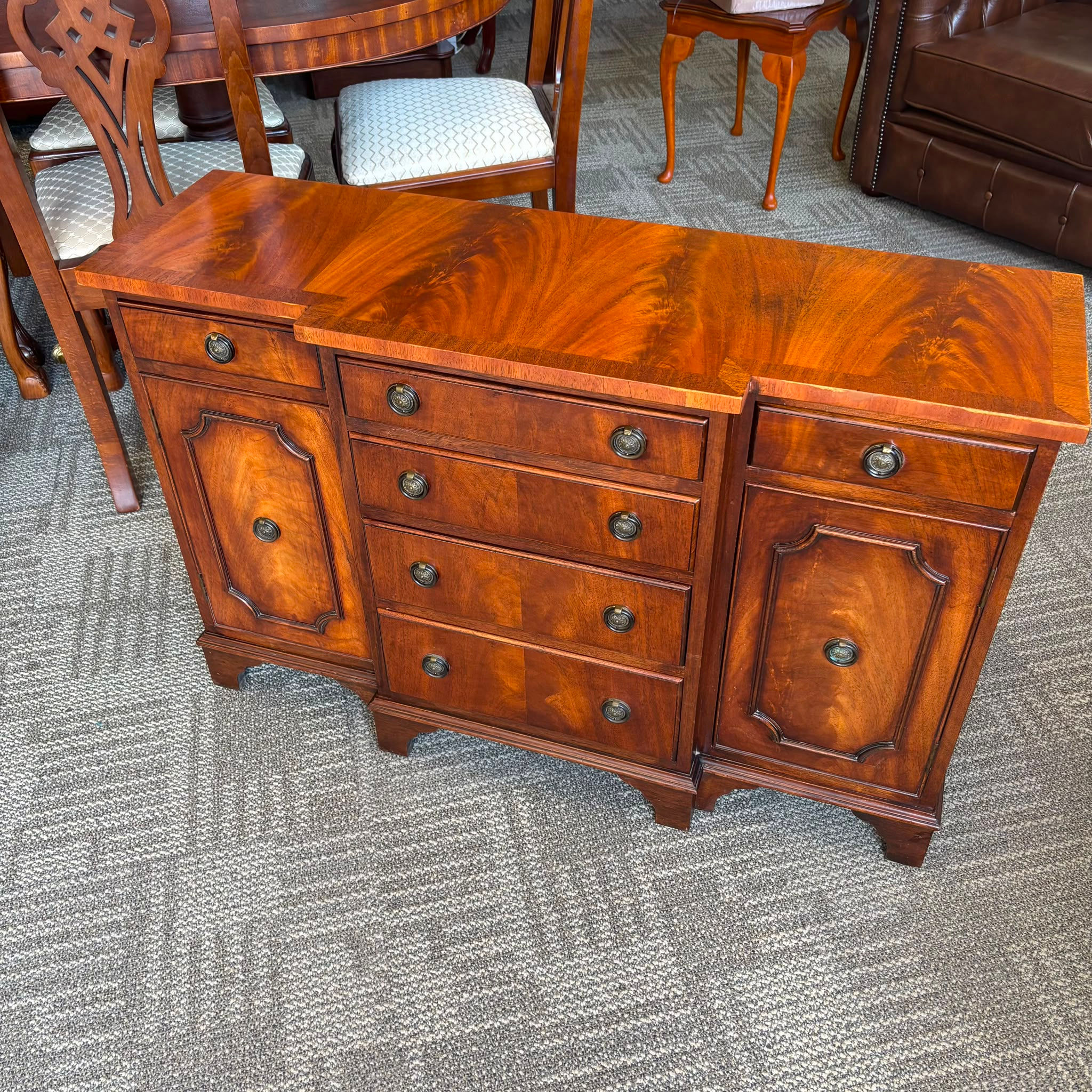 Beautiful mahogany flamed Bevan Funnell breakfront sideboard